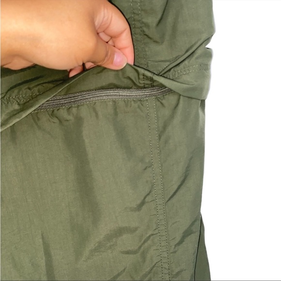 REI | Army Green Convertible Hiking Pants, Size Medium - Picture 10 of 11